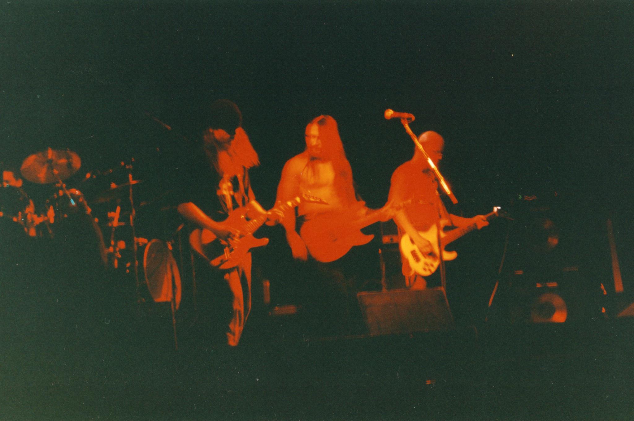 Faff-bey performing live on stage